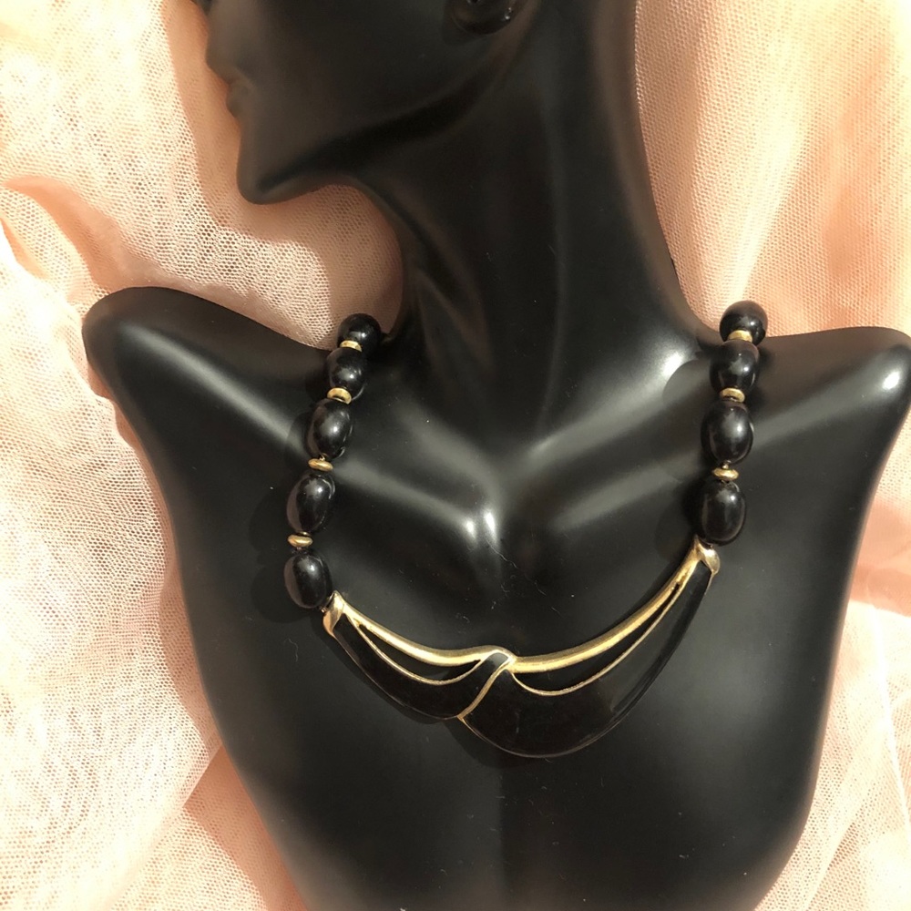 Fashion jewelry